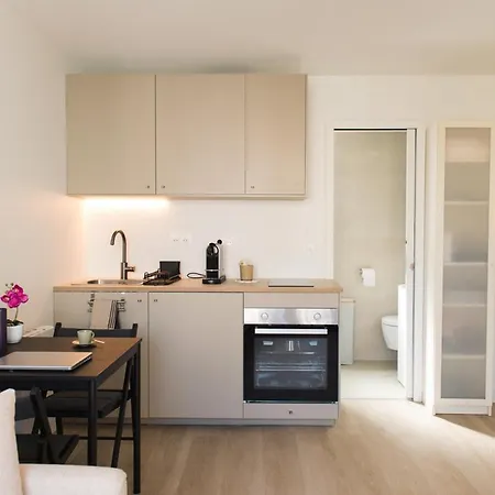 Homyparis Apartment Exterior photo